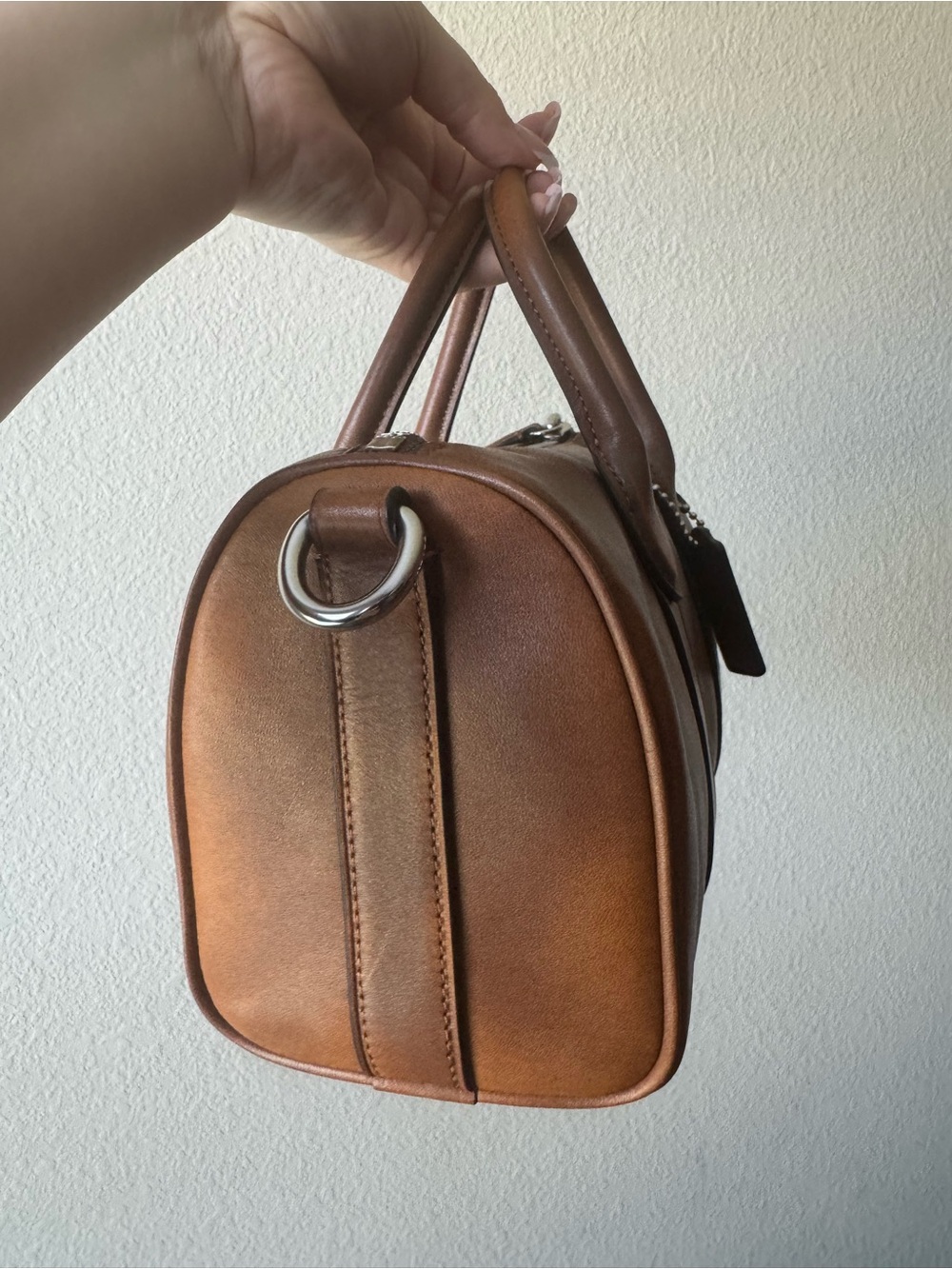Coach Brown Loved Leather Compass 25 - Picture 3 of 5